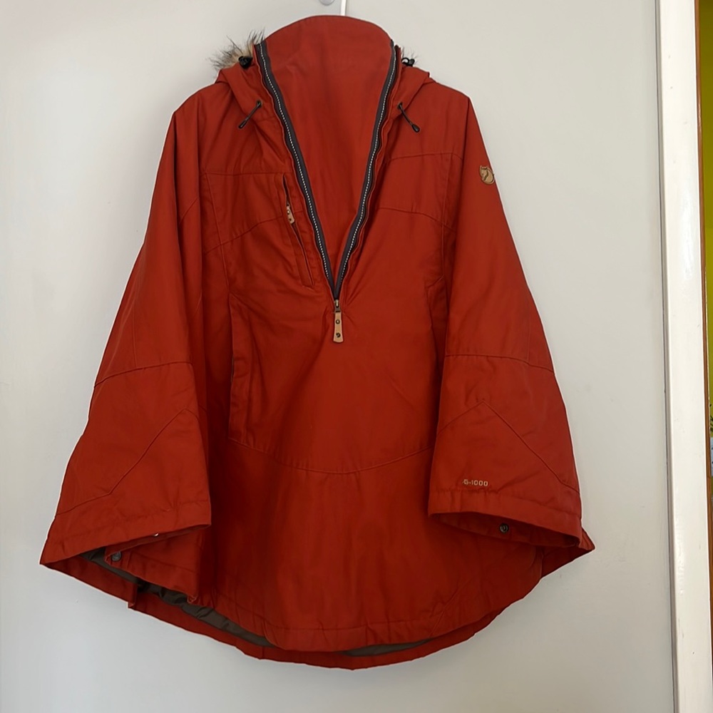 COPY - Fjall Raven Luhkka poncho